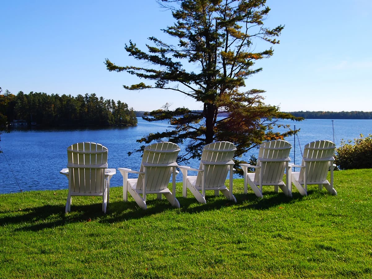 Lakefront Living at Eel Creek